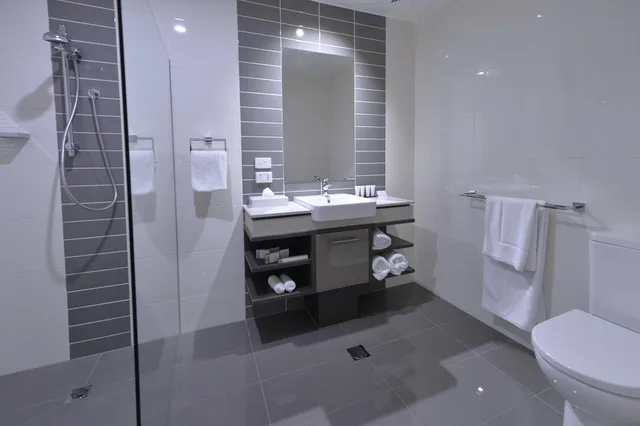 غرفة تنفيذية بسرير كينج، Rydges Palmerston 3/5