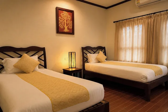 غرفة ديلوكس بسريرين منفصلين، Luang Prabang Legend Hotel 4/10