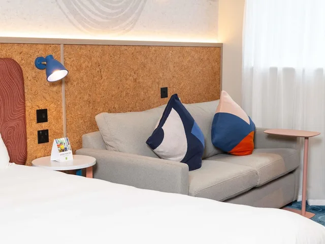 غرفة سوبيريور بسرير كينج مع أريكة بمطبخ صغير، ibis Styles Burton On Trent 5/6