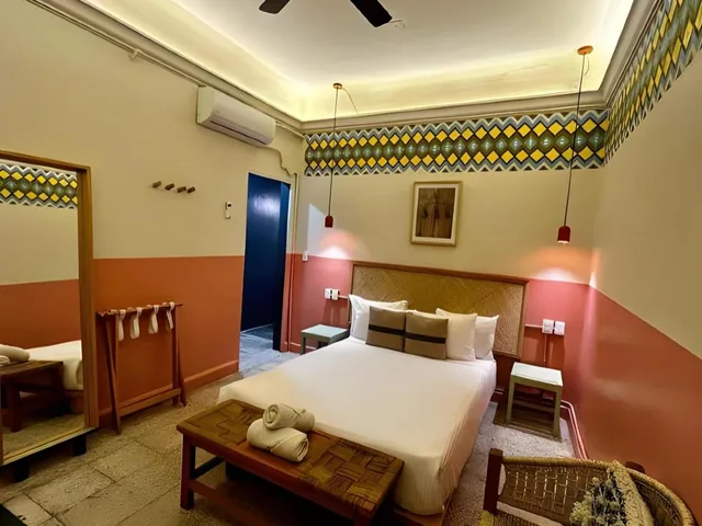 Budget, Double Bed, Selina Oaxaca 6/10