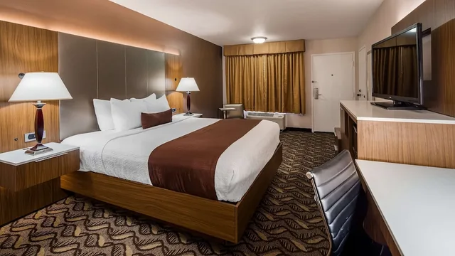 غرفة قياسية بسرير كينج، Best Western Airport Plaza Inn - Los Angeles LAX Hotel 5/7