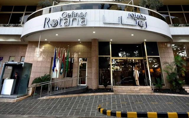 غرفة تُحدَّد عند الوصول، Gefinor Rotana Hotel Beirut 1/3