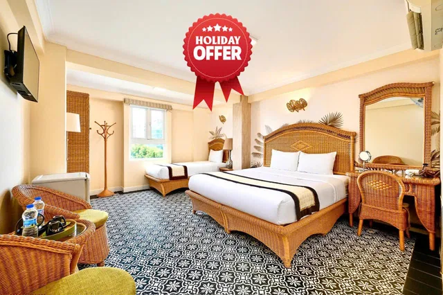 غرفة سوبيريور ثلاثية بسرير مزدوج وسرير فردي، Spring House Hotel 1/3