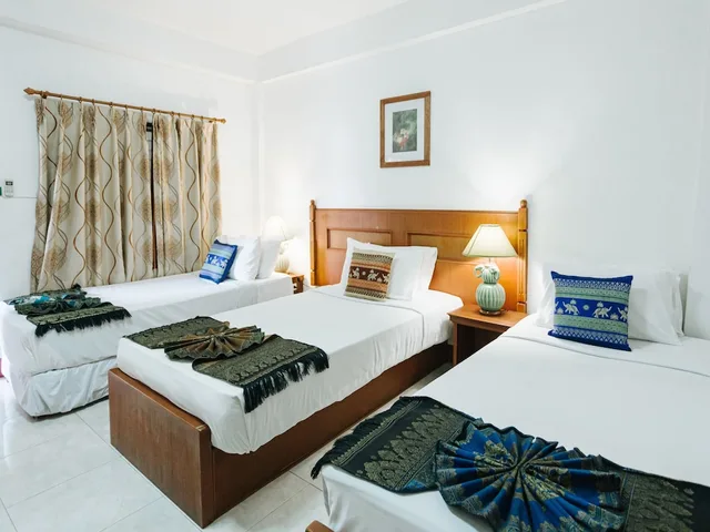 غرفة ثلاثية بثلاثة أسرّة، Rendezvous Oldtown Chiangmai (SHA Extra Plus) 6/10