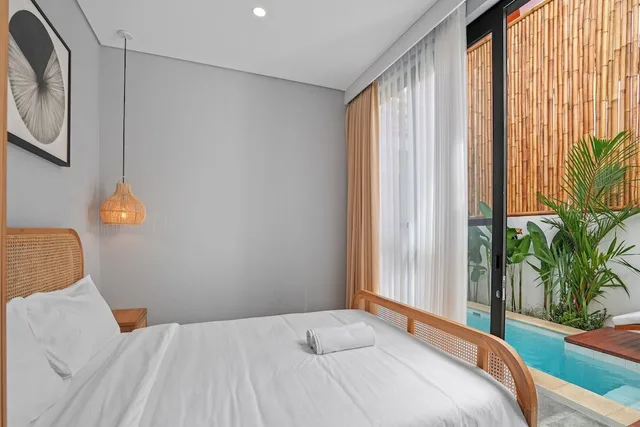 4 Bedrooms, Bamboo, 1 Single and 3 Queen Beds، Lux Villages and K Hotel 1/4