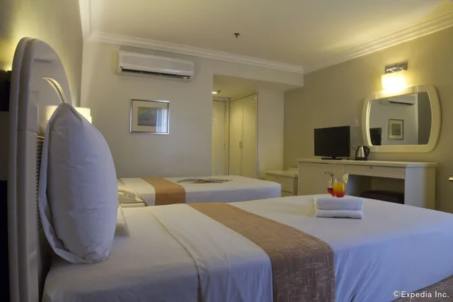 غرفة بريميير بسريرين منفصلين، Riviera Mansion Hotel 1/4