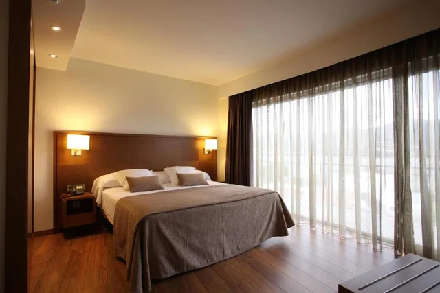غرفة قياسية بسرير مزدوج، Hotel Las Sirenas 2/2