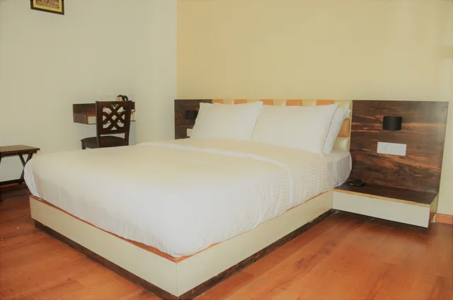 غرفة ديلوكس بسرير كوين، Hotel Aura 1/3