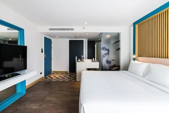 Room, King Bed, City View, No Balcony, Citrus Grande Hotel Pattaya By Compass Hospitality 1/7