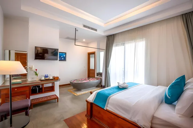 Cabana, Suite, Pool View, The Tito Suite Residence 1/1