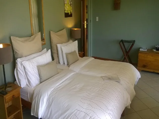 غرفة قياسية بسريرين منفصلين، De Wingerd Wijnland Lodge 1/3