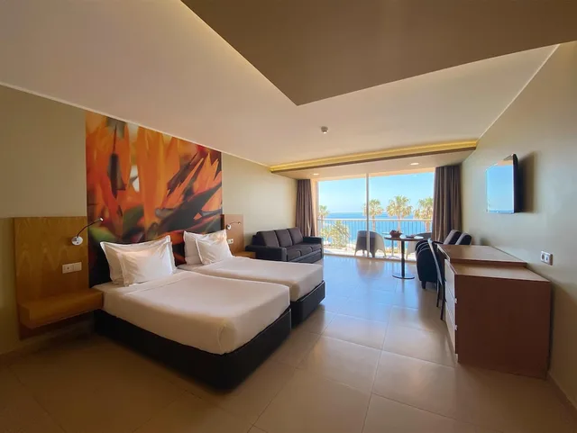 غرفة سوبيريور بثلاثة أسرّة، The Views Oasis 1/10