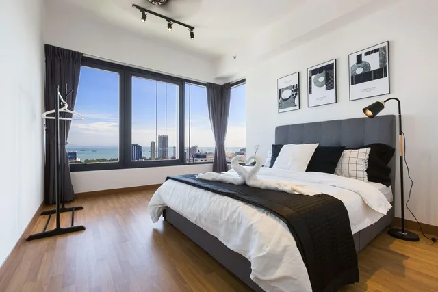 3 Bedrooms, Luxury, Suite, Single Bed, Tropicana 218 Macalister 1/1