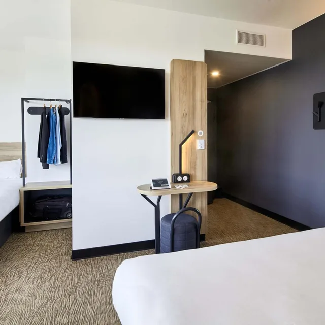غرفة سوبيريور ثلاثية، B&B Hotel Argenteuil 5/9