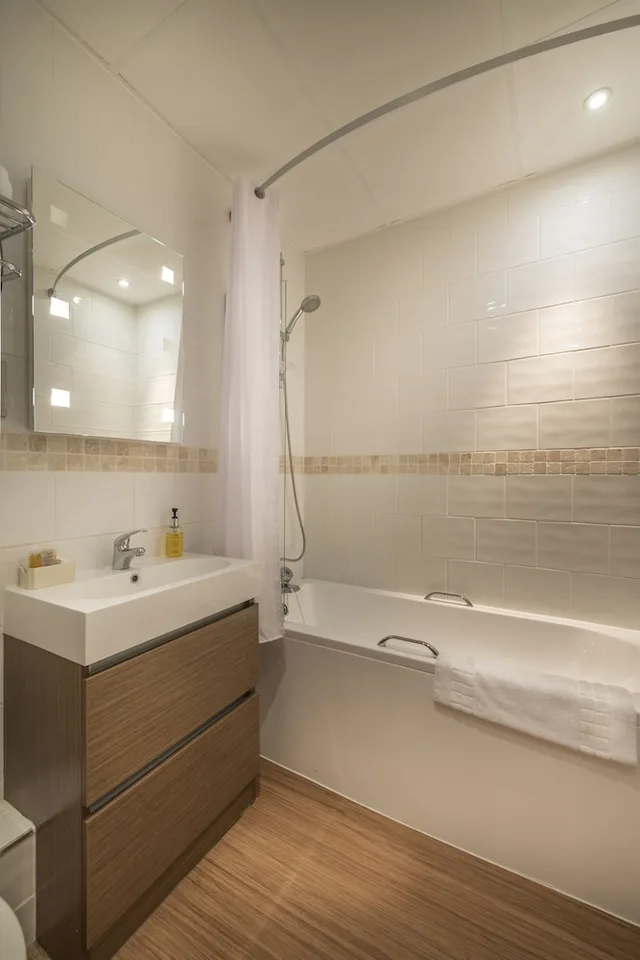 غرفة سوبيريور بسرير كينج، Best Western the Three Swans Hotel 4/5