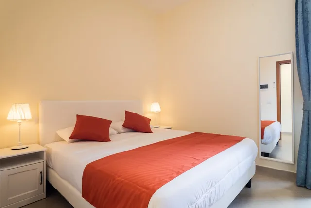 غرفة كلاسيكية بسرير كوين، Minerva Monks Inn 2/7