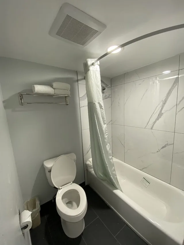 Standard, 3 Double Beds, Chula Vista Inn 2/2
