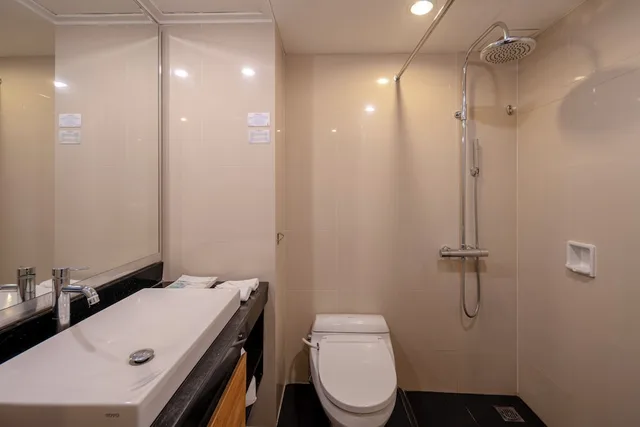 غرفة بسرير كينج بإطلالة على المسبح، Prime Plaza Hotel Sanur 8/10