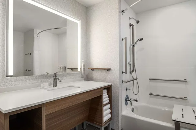 جناح استوديو بسريرين كوين لذوي الإعاقة، Home2 Suites by Hilton Conyers Atlanta 3/5
