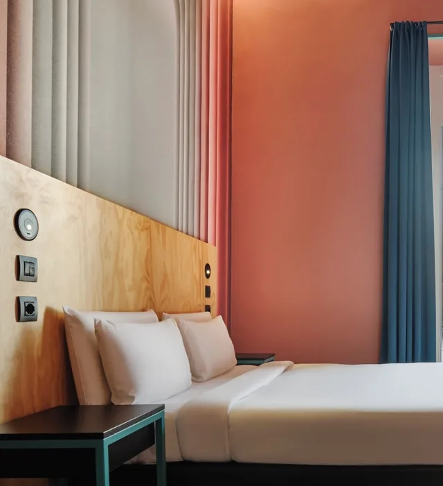 Room, Double Bed, Jo&Joe Roma 2/8