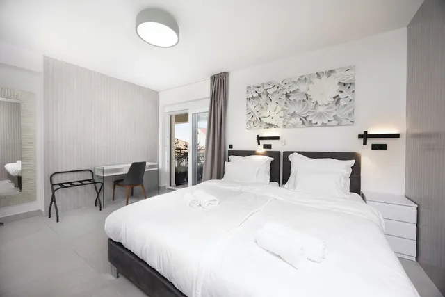 غرفة بسريرين منفصلين بشرفة، Hotel Teranea 7/10