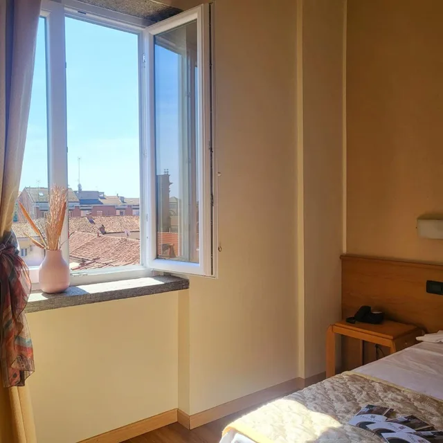 غرفة ديلوكس ثلاثية، Hotel Lux 9/10