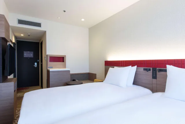 غرفة اقتصادية بسريرين منفصلين، DoubleTree by Hilton Hotel Naha Shuri Castle 1/4