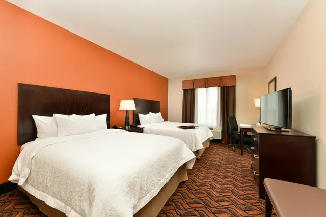 غرفة بسريرين كوين، Hampton Inn Suites Harvey New Orleans West Bank 6/9