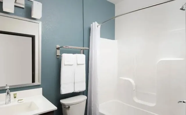 جناح بسريرين كوين، WoodSpring Suites Huntsville - Research Park 3/3