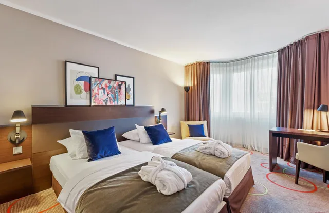 غرفة سوبيريور بسرير كوين، Leonardo Hotel Hannover Medical Park 6/10