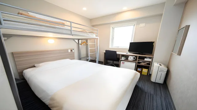 Room, Double or Single Bed, Bunk Bed، Super Hotel Shinyokohama 1/1