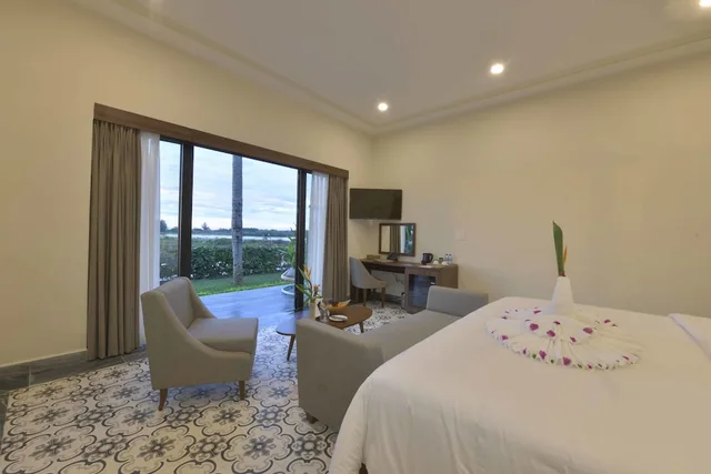 فيلا بسرير كينج بإطلالة على الحديقة، Cocoland River Beach Resort & Spa 2/9