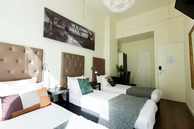 غرفة قياسية ثلاثية، Quentin England Hotel 5/10