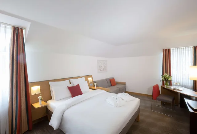 غرفة كومفورت بسريرين منفصلين، Dorint Hotel Wurzburg 1/6