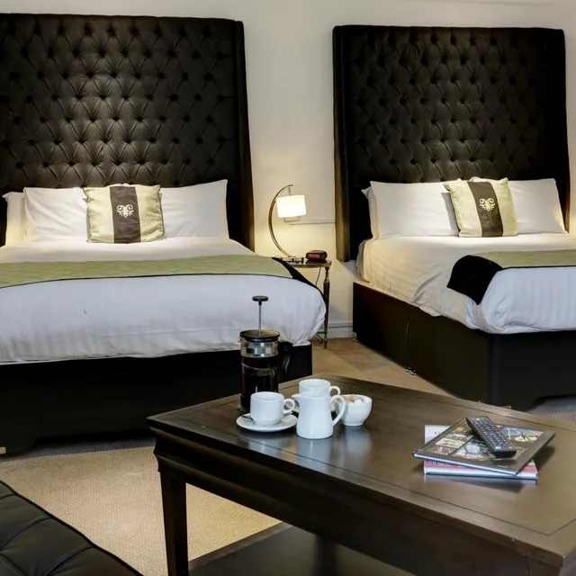 غرفة قياسية ثلاثية، Barons Court Hotel Walsall 2/9
