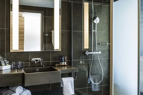 غرفة سوبيريور مفردة بسرير مزدوج، Novotel London Canary Wharf 1/1