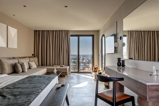 Open Plan, Family، Elios Hill 4/7