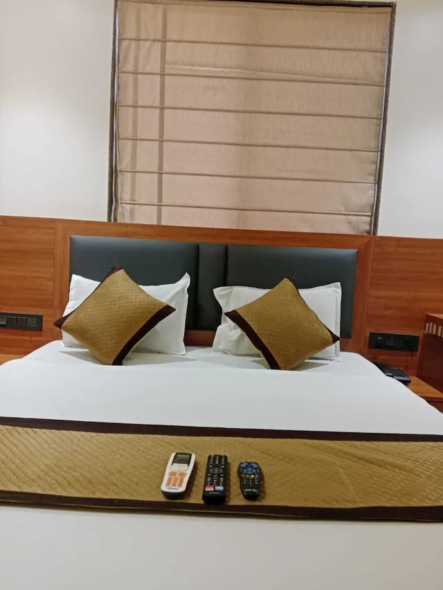 غرفة سوبيريور بسرير مزدوج، Hotel Sai Kamal 5/9