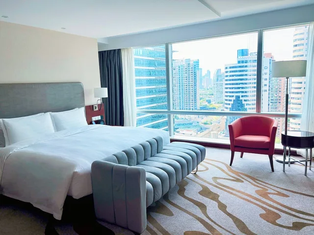 غرفة ديلوكس بسرير كينج، Pullman Shanghai Central 1/6