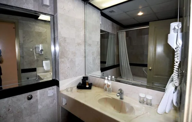 Superior Room King, Palette Luxury Marina View Formerly Happy Days Hotel 4/4