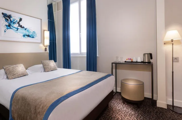 غرفة كلاسيكية بسرير كوين، Hotel Du Bois Champs-Elysees 6/9
