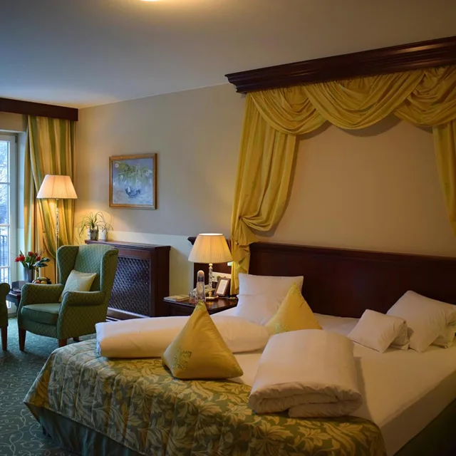 جناح سوبيريور بسرير كينج بإطلالة على النهر، Grandhotel Lienz 5/10