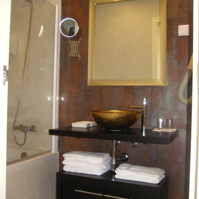 جناح، Josefa D Obidos 5/5