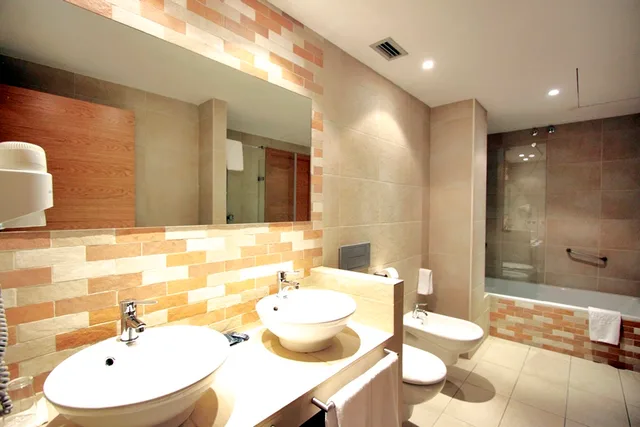 غرفة عائلية، Hotel Plazaola 2/3