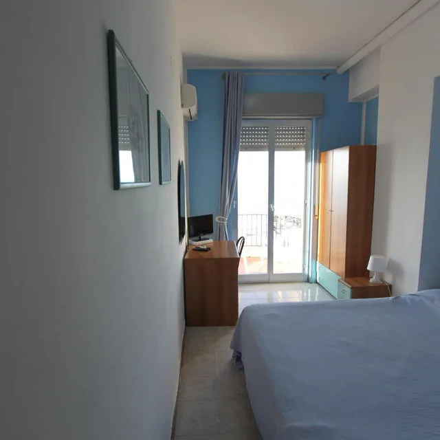 Room, Double Bed, Sea View, Balcony, Hotel La Scogliera 1/10