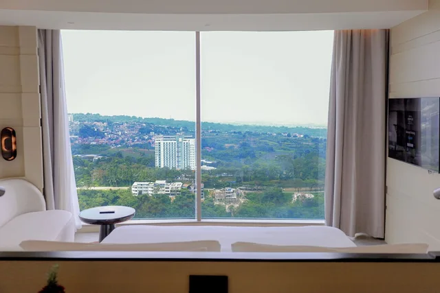 1 Bedroom, Suite, Single Bed, Sky View، Hotel Indigo Bandung Dago Pakar 4/4