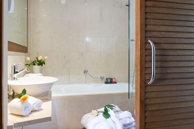 غرفة سوبيريور بسرير مزدوج بإطلالة على البحر، Aquila Elounda Village - Adults Only 4/4