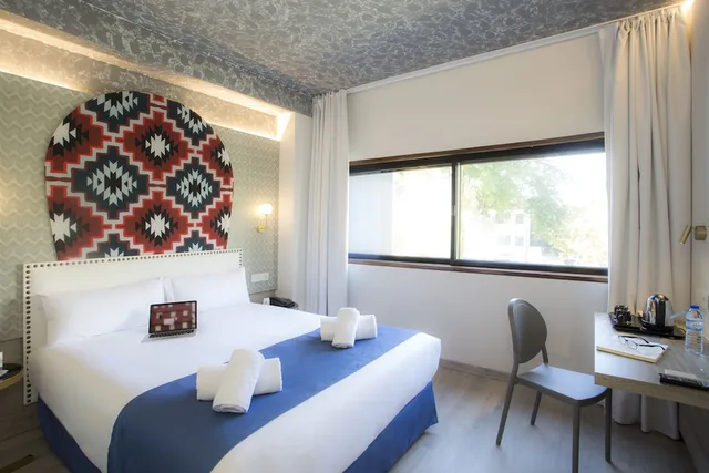غرفة قياسية بسرير مزدوج، Casual Inca Porto 5/10