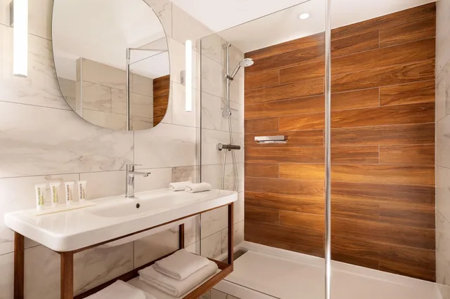غرفة كلاسيكية بسرير كينج، LE MERIDIEN NICE 3/5