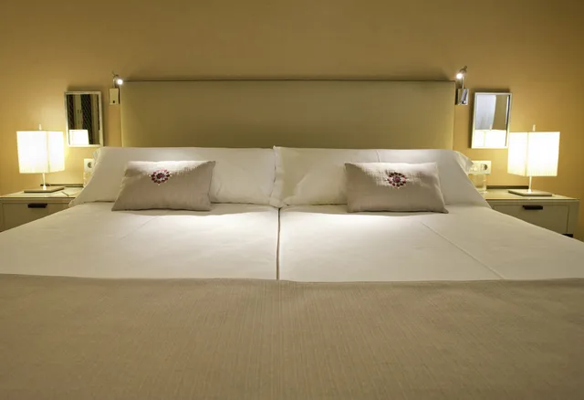 Junior Suite, King Bed, Vincci Albayzin Hotel 10/10